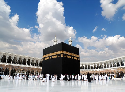 303 3 Star 14 Nights July Umrah Package