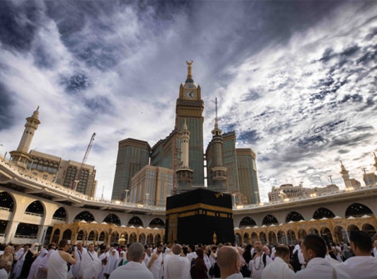 350 4 Star 14 Nights January Umrah Package